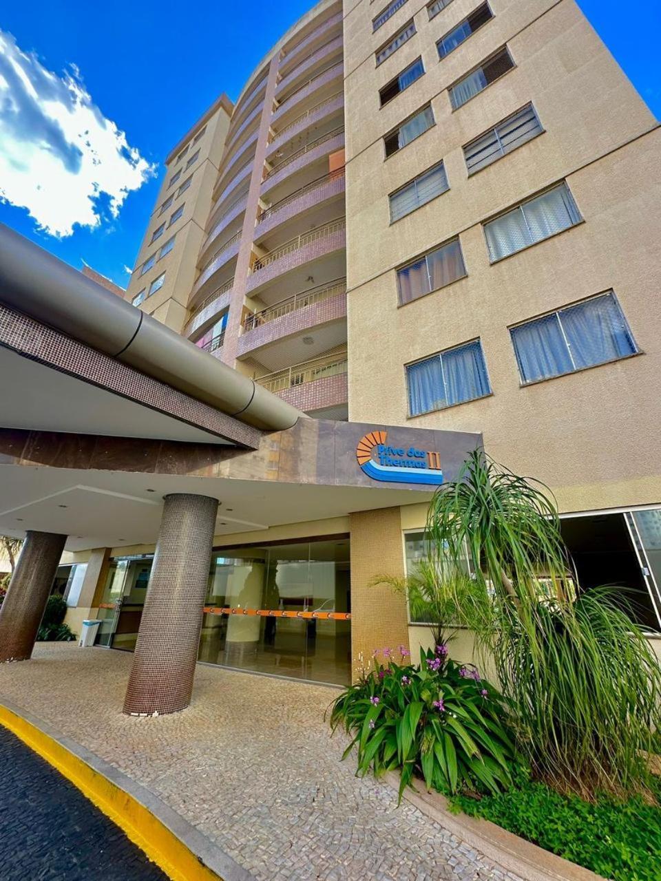Aparthotel - Prive Das Thermas Ii - Apto 3 Quartos - Parque Aquatico *