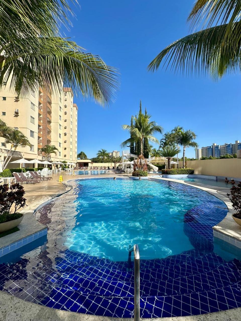 Aparthotel - Prive Das Thermas Ii - Apto 3 Quartos - Parque Aquatico